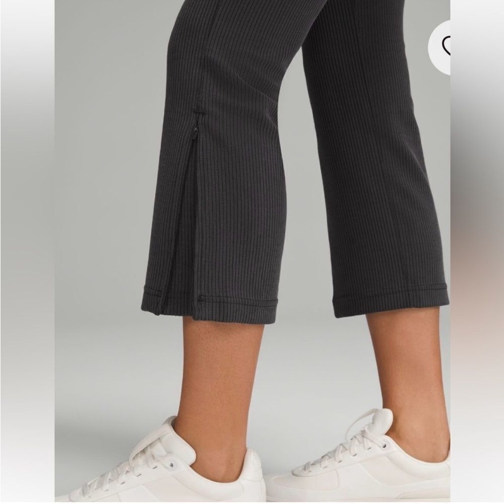 Lululemon Ribbed Softstream Zip Leg High Rise Cropped Pants 25” - Picture 10 of 11